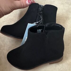 NEW Cat and Jack Black Kids Ankle Boots size 7